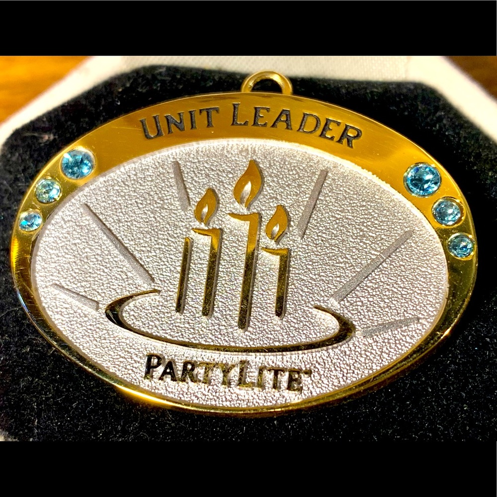 PartyLite Unit Leader Pin/Necklace